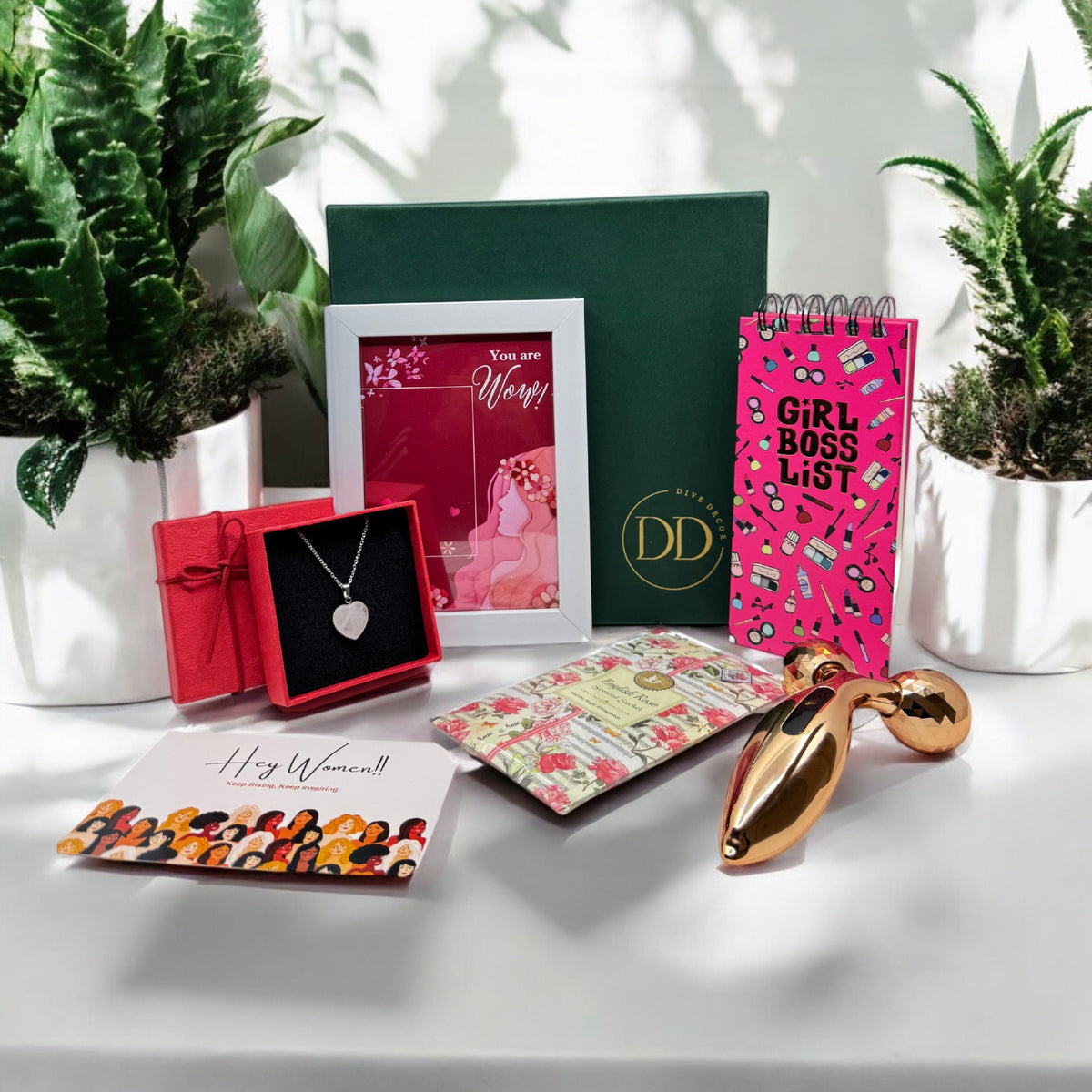 Dive Decor Grace & Glow Women Gift Hamper