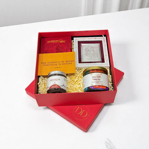 Gita Divine Bliss Gift Hamper