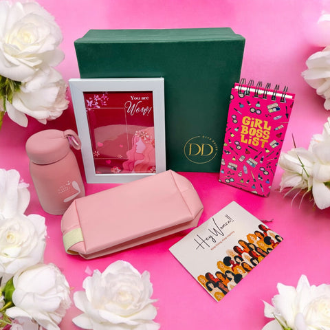 Dive Decor Premium Women’s Gift Hamper